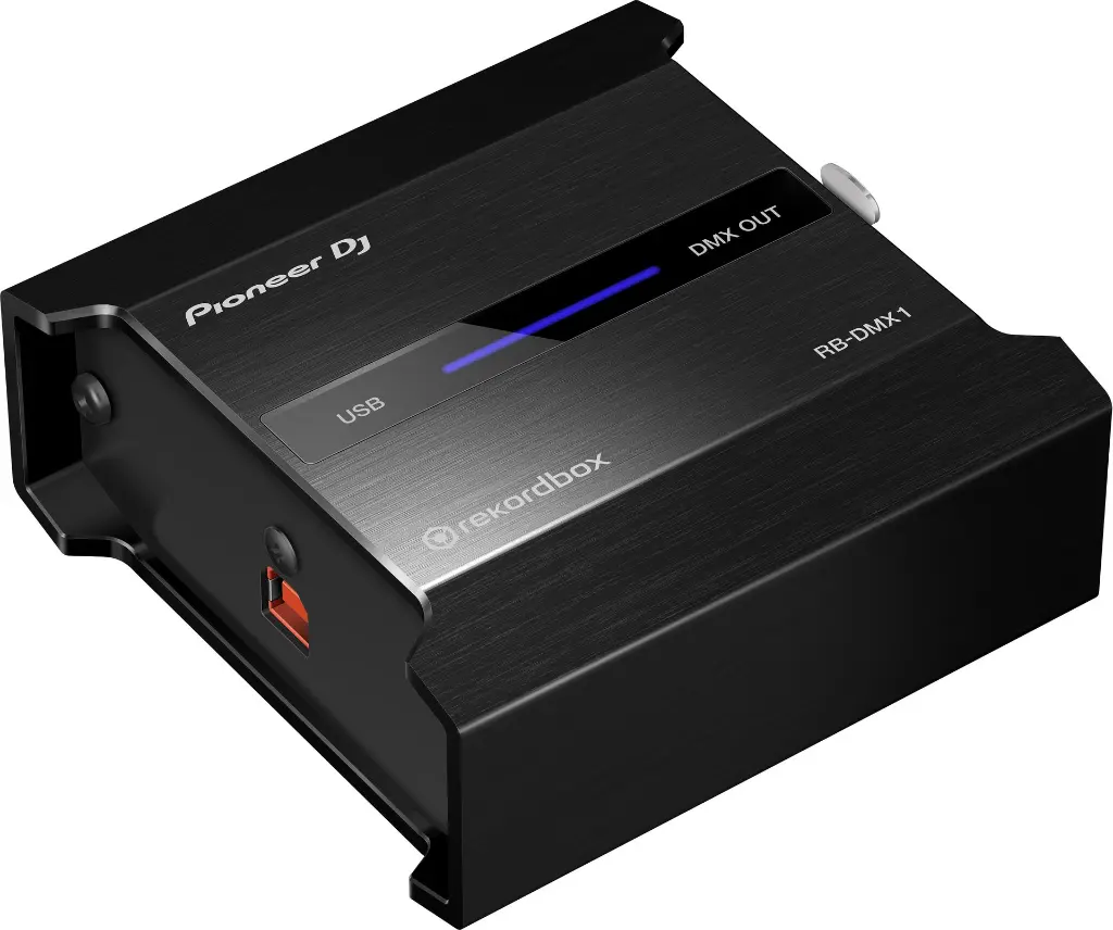 rb-dmx1-angle-usb.webp
