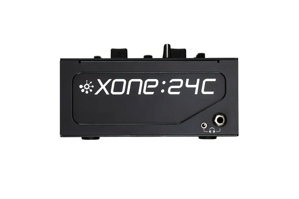 RS5627_Xone24C - Front.webp