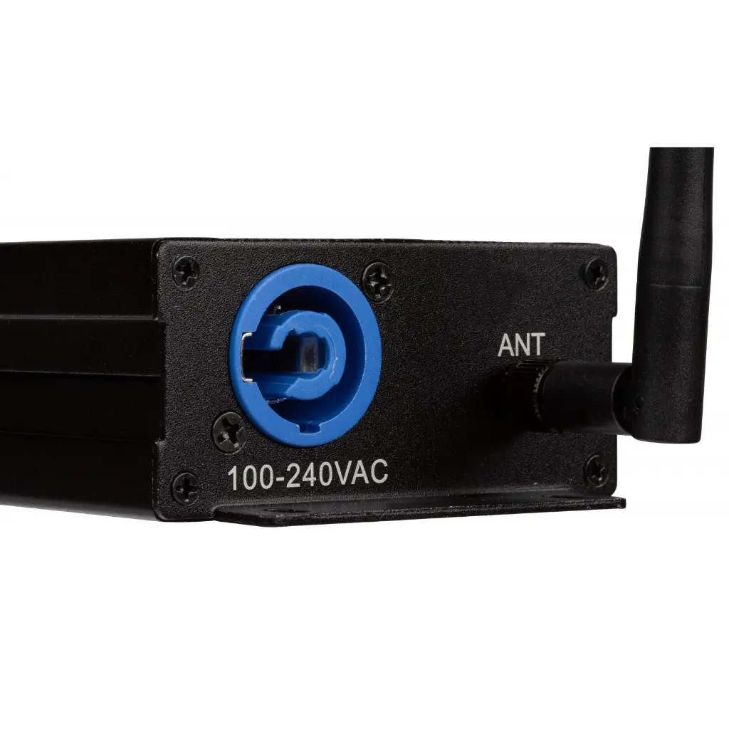 m-dmx-transceiver-ii-close-up-powercon.webp