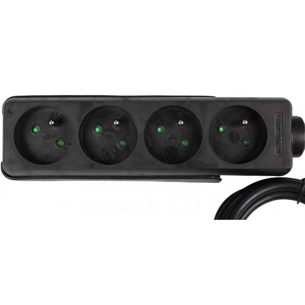 multisocket4-f_close_up.webp