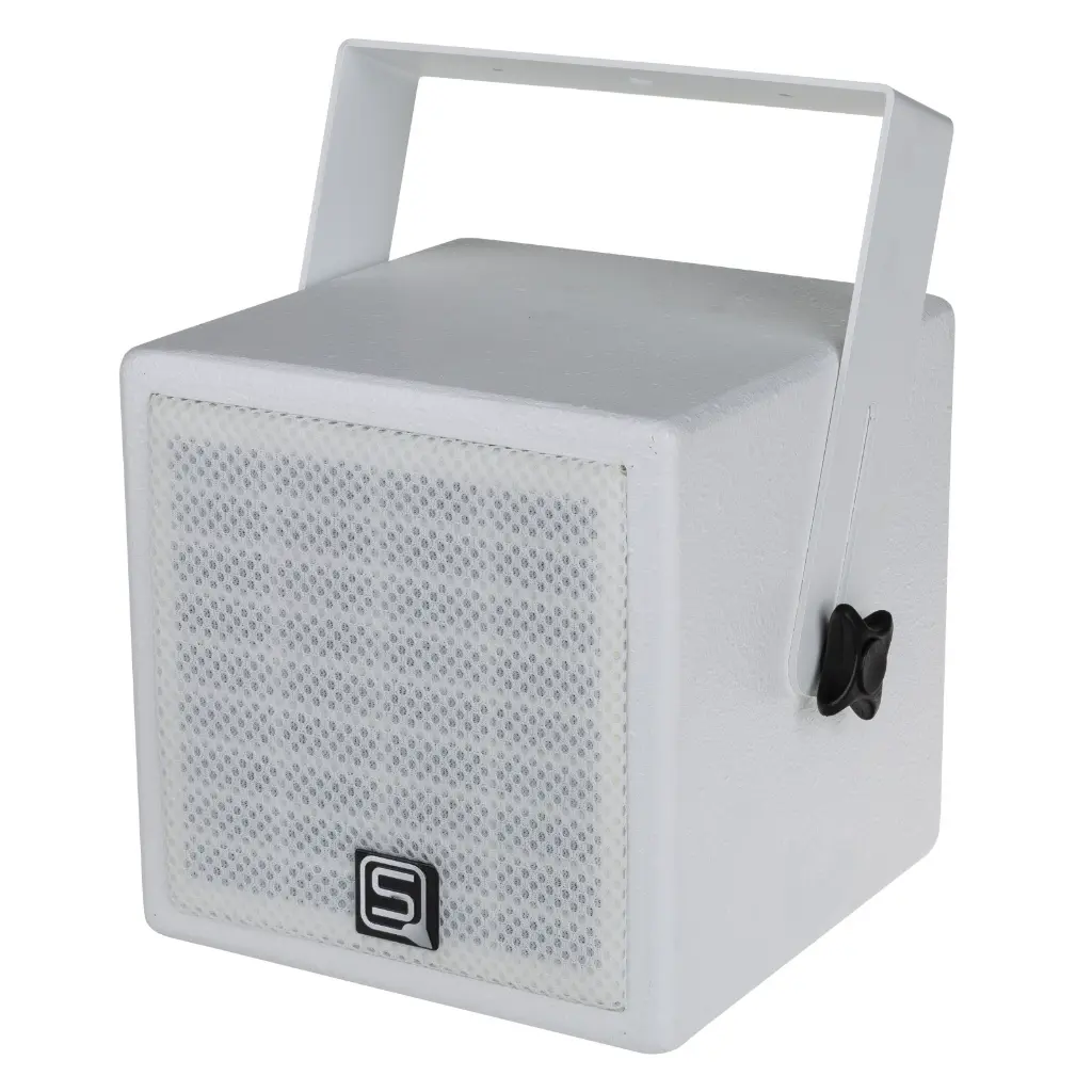 sc-05_white_front_7hr.webp