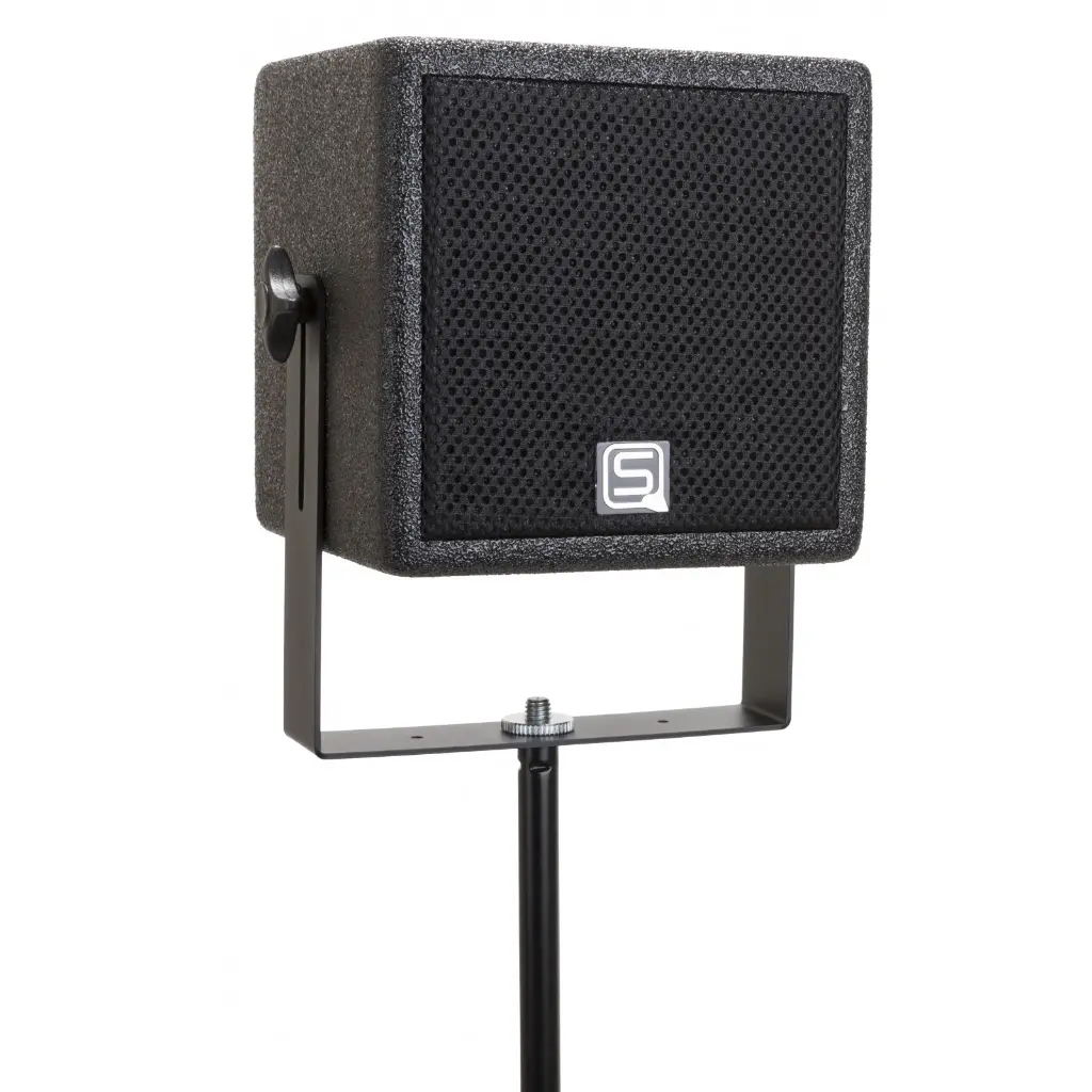 sc-05_stand_close_up.webp