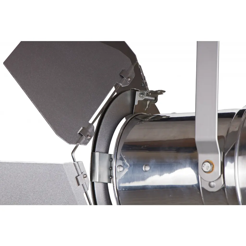 cob_barndoor_silver_clamp_close_up.webp