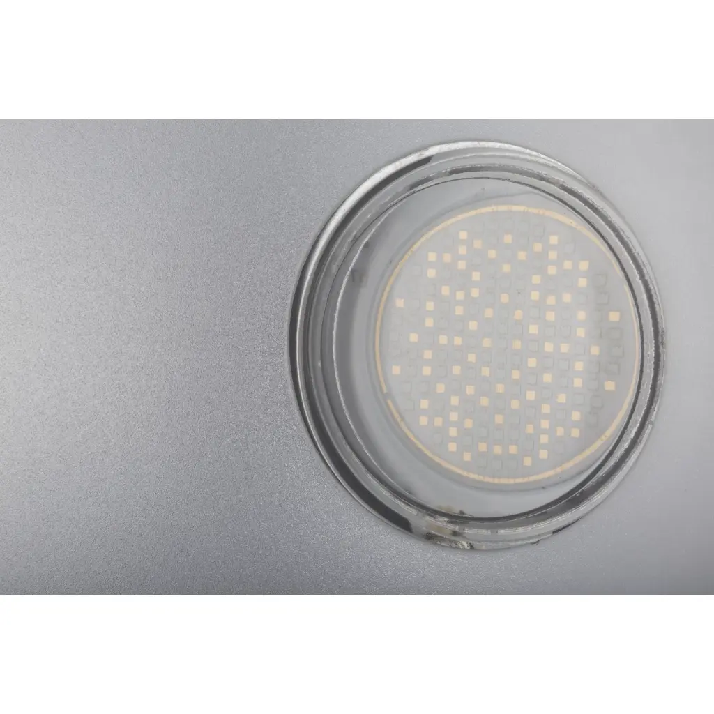 led_uv-gun100w_close_up_led.webp