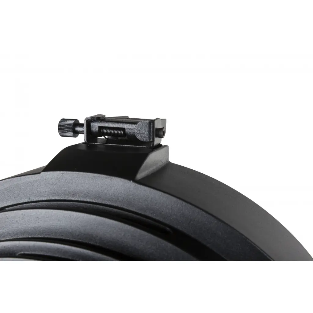 expo_cannon_close_up_1.webp