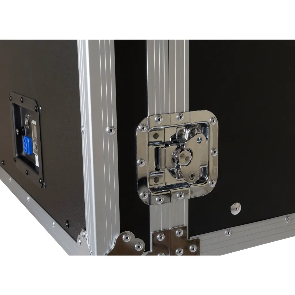 uv-c-disinfection-case-close-up-3.webp
