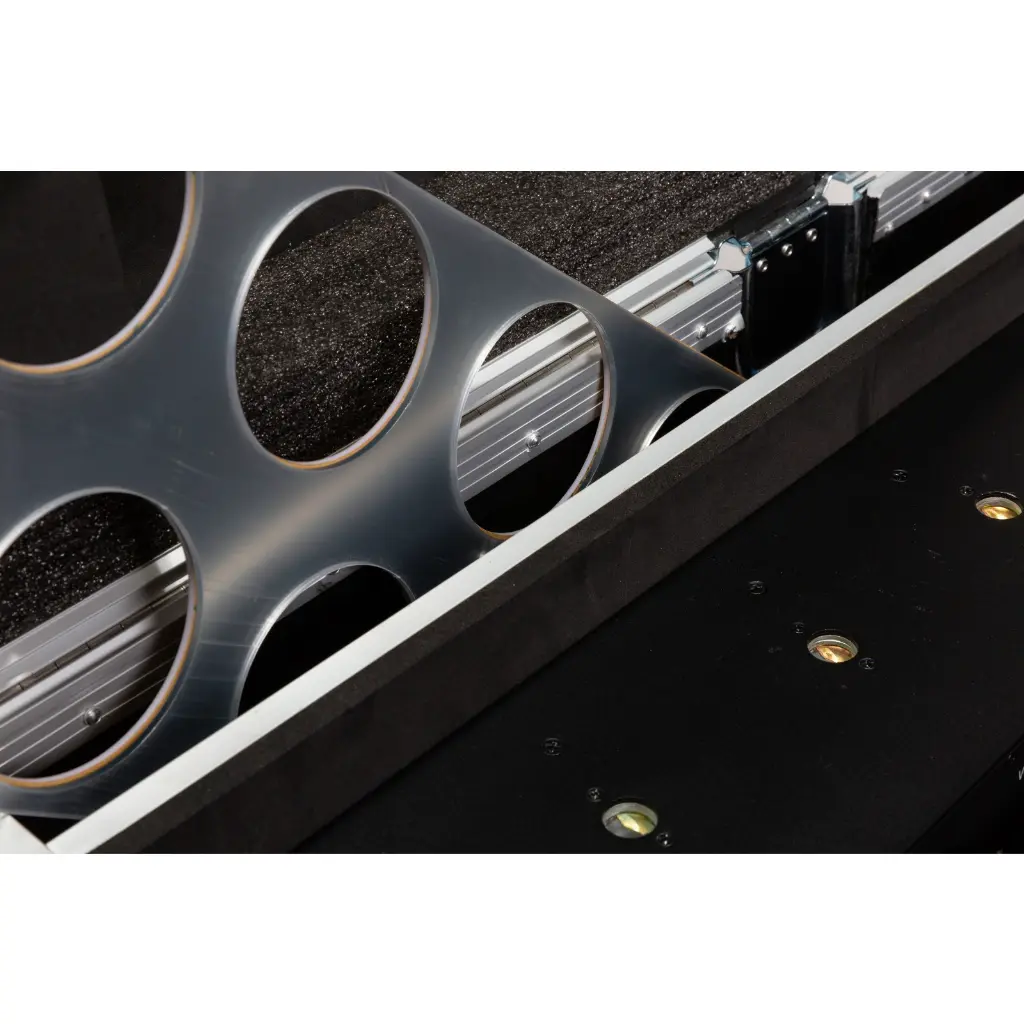 case-for-4x-bt-nonabeam-close-up1.webp