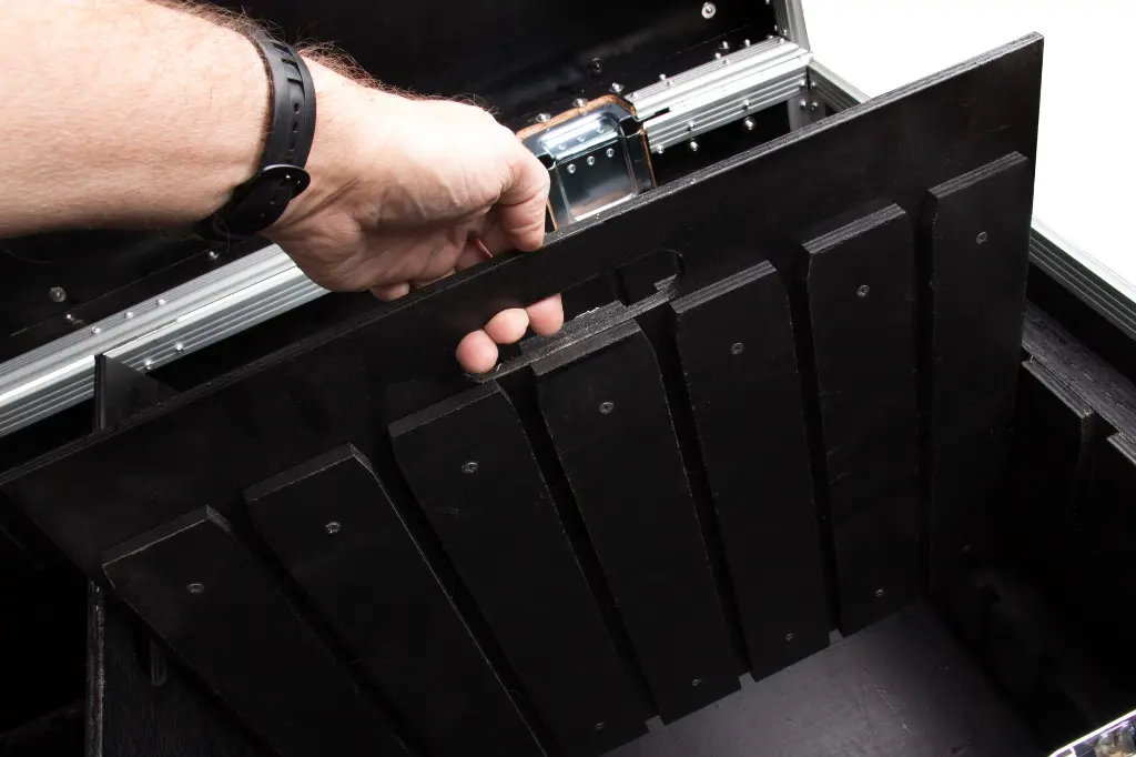 CABLE CASE Open 4 5HR.webp