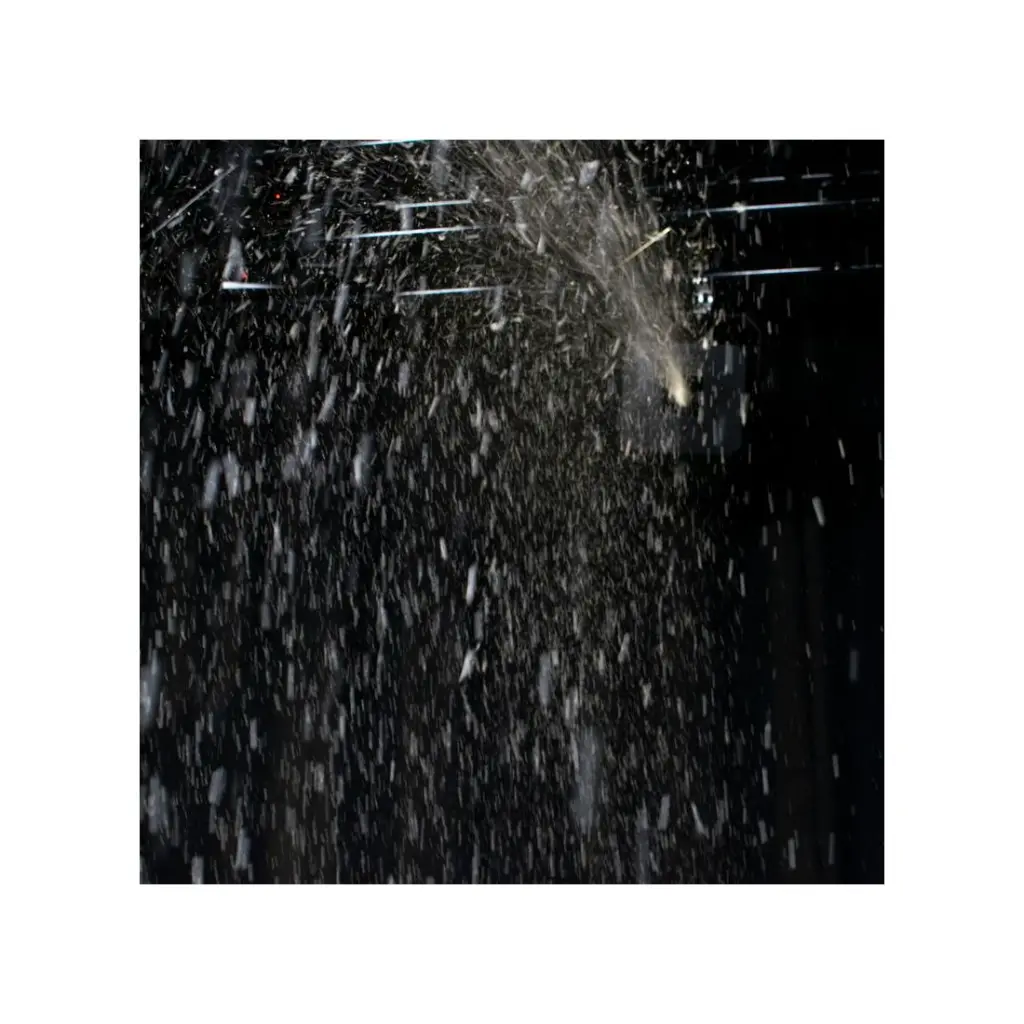 vf-snow-flurry-ho-ep-web-04-55445.webp