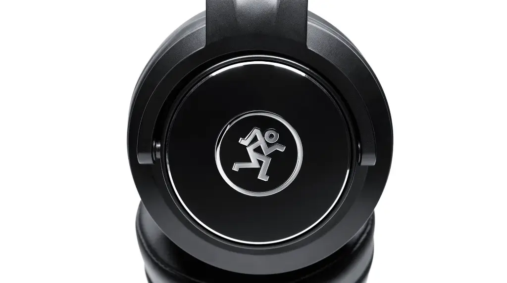 product_images_mc-150_side_web_1961x1098.webp