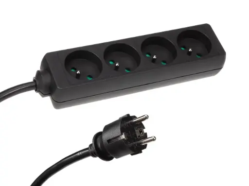 [EB4STB25HQ] HQ Power - Multiprises 4 prises avec gaine thermorétractile - 1,5m - 3G2,5